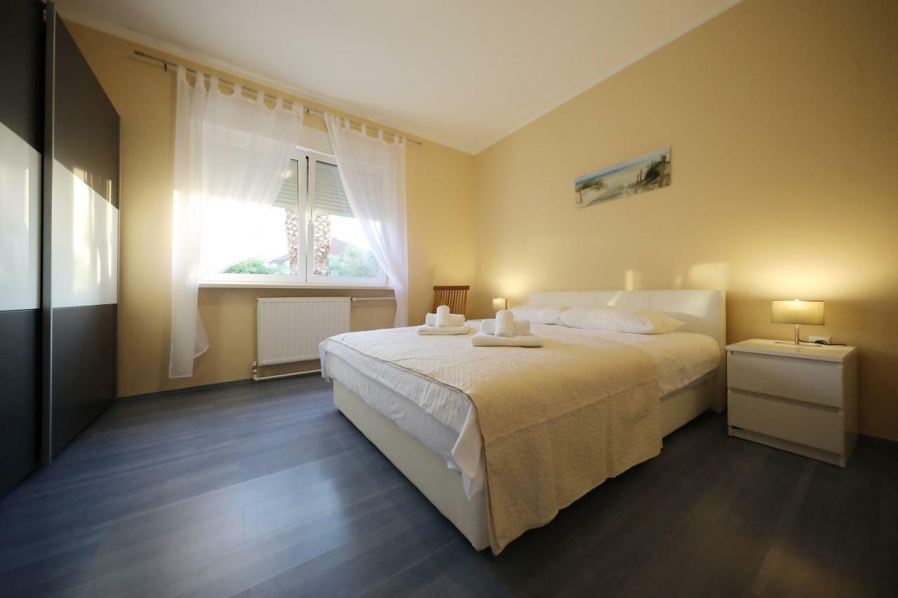 Apartments Zelic ซาดาร์ ภายนอก รูปภาพ