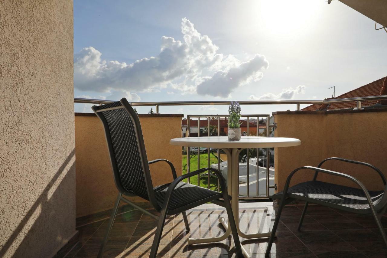 Apartments Zelic ซาดาร์ ภายนอก รูปภาพ